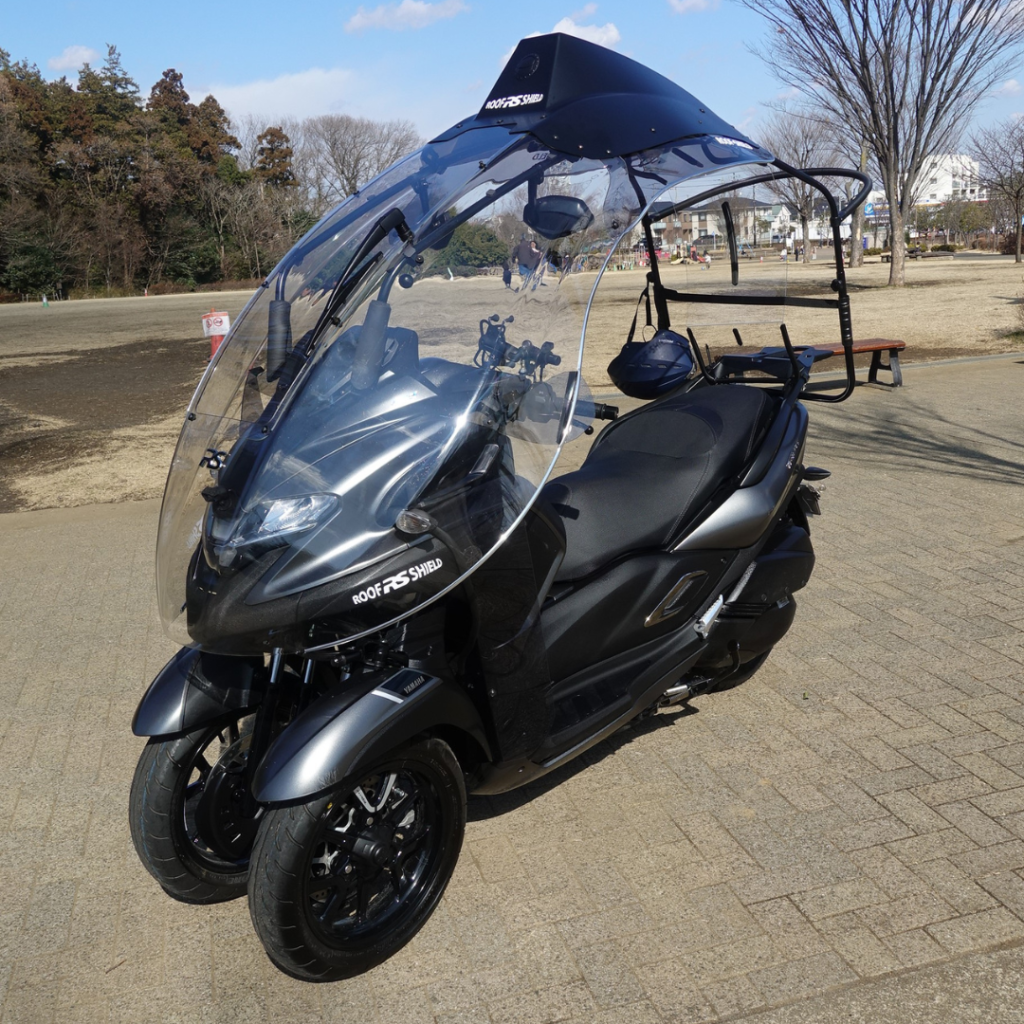 Roof Shield with Yamaha Tricity 300