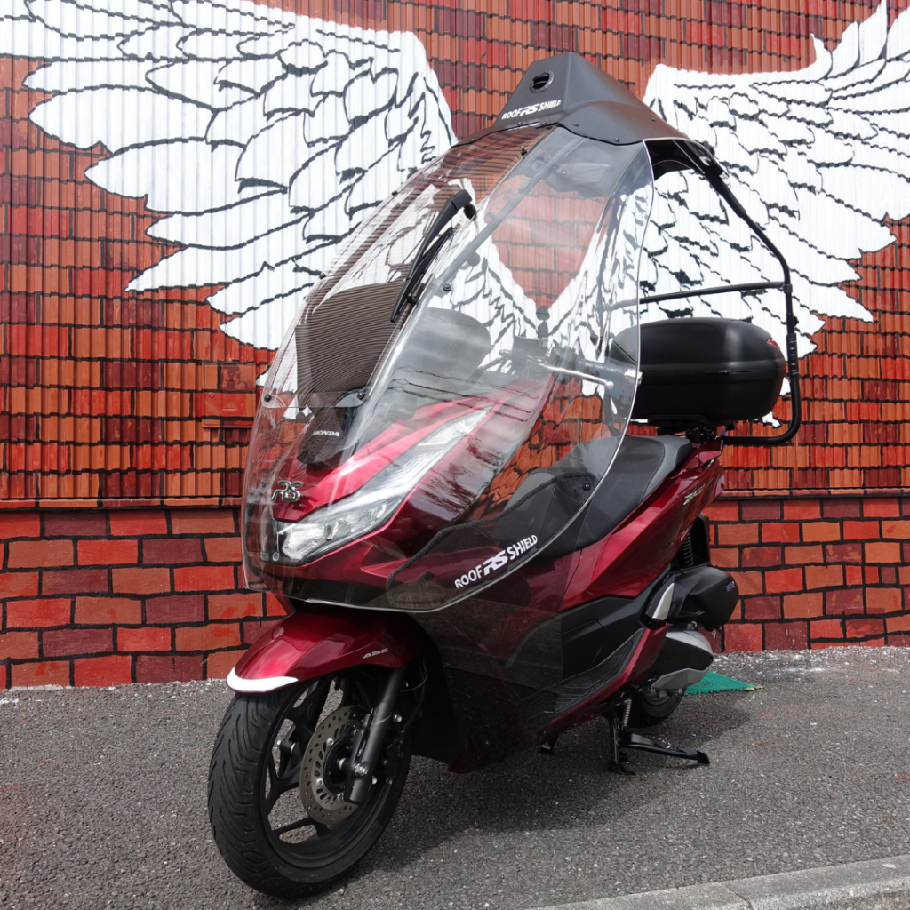 Roof Shield with Honda PCX4