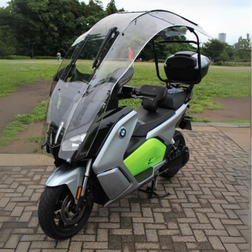 Écran de toit avec BMW C Evolution