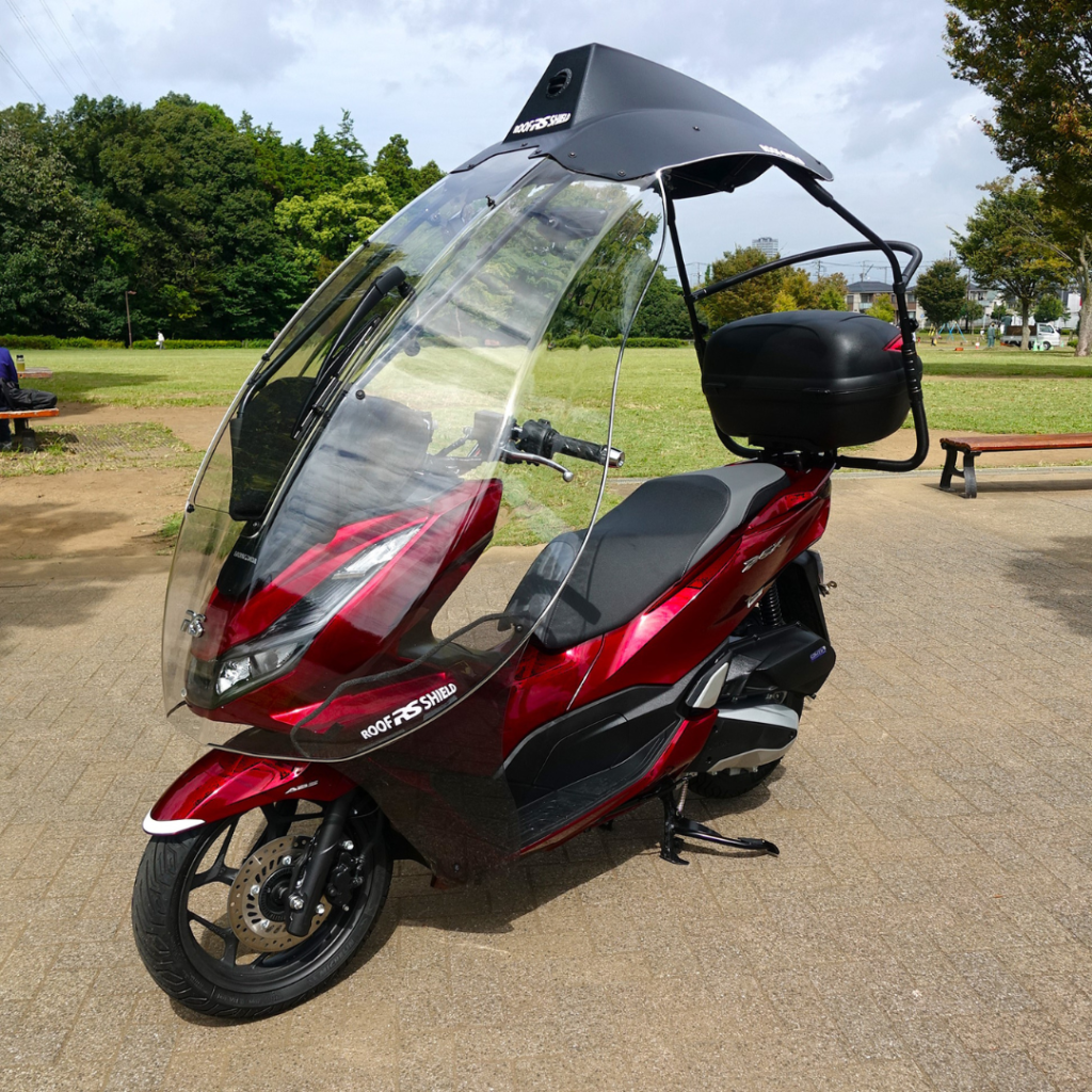 Roof Shield with Honda PCX4