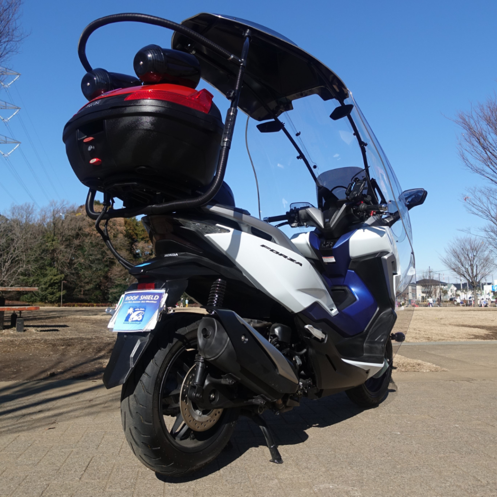 Roof Shield with Honda Forza MF10