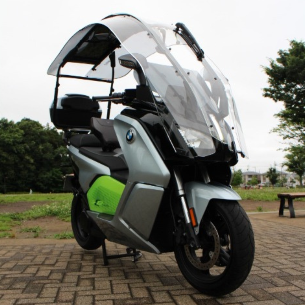 Écran de toit avec BMW C Evolution