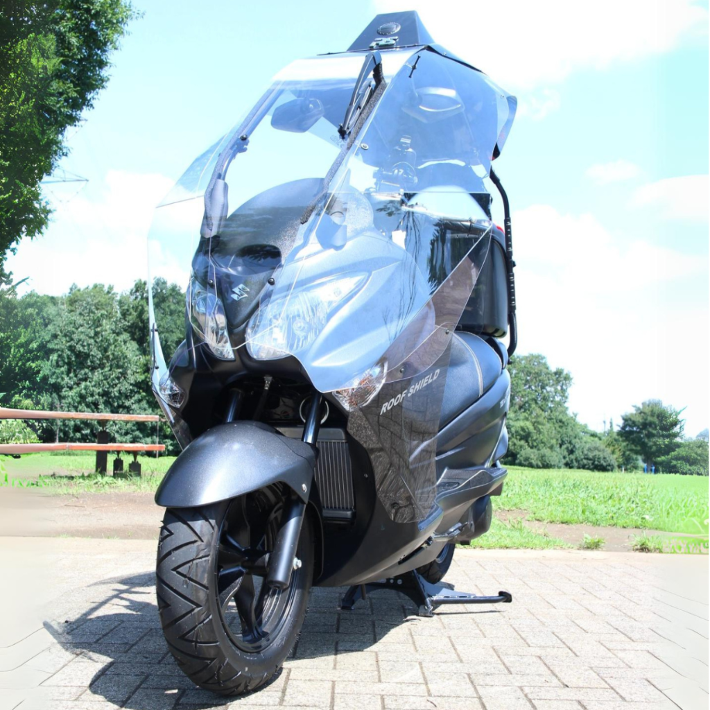 Dakschild met Suzuki Burgman 400