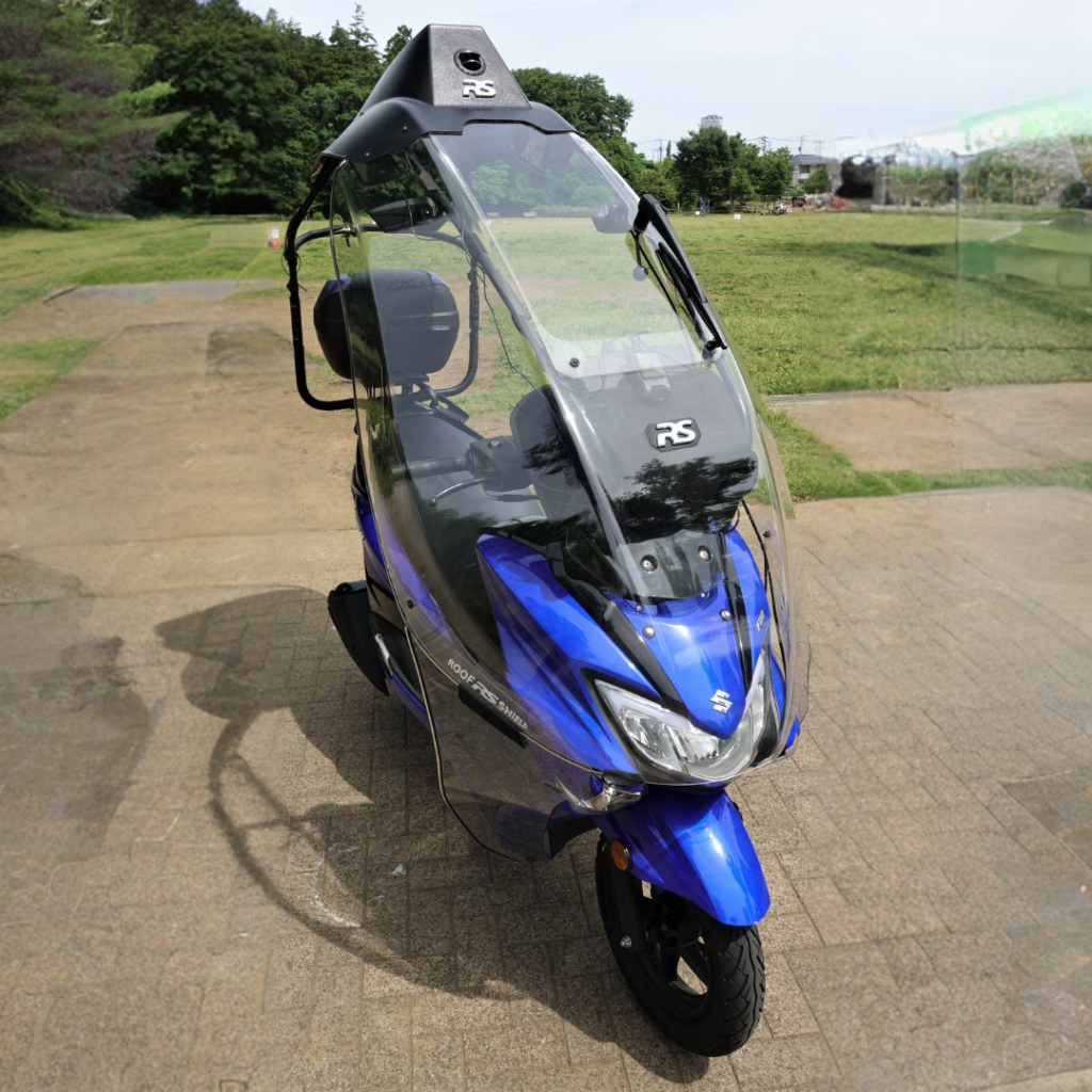 Roof Shield with Suzuki Burgman Street 125