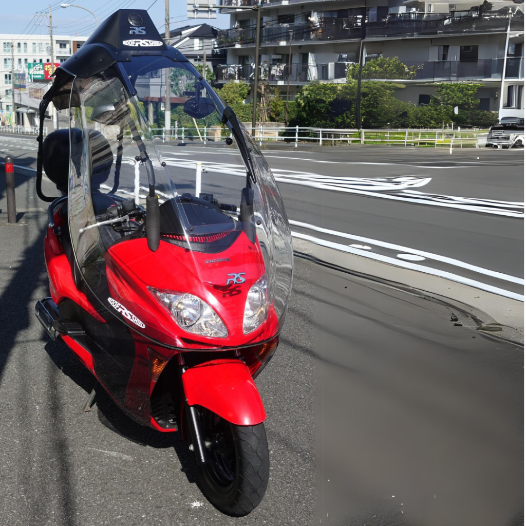 Roof Shield with Honda Forza MF08