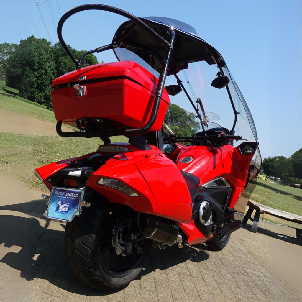 Roof Shield with Honda NM4